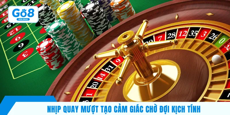 Nhịp quay mượt tạo cảm giác chờ đợi kịch tính 